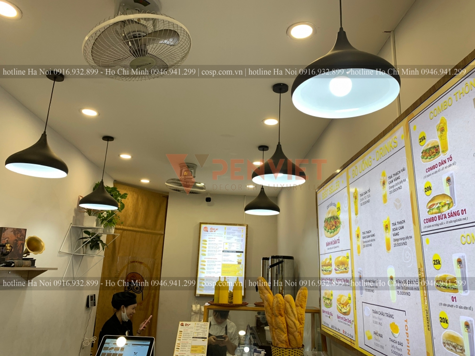 thi-cong-cua-hang-banh-my-dan-to 